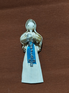 magnetka Mária s ružencom