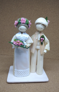 Svadobný pár v.14 cm ružové kvety